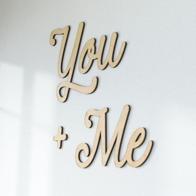 Napisy na ścianę You and Me