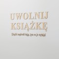 a1-uwolnij-ksiazke-litery-drewiane-do-biblioteki2.jpg