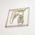 059-dekoracja-na-sciane-panel-dekoracyjny-buty-pieknie-wyciete-laserem_nr3001160-z-plyty-laminowanej.jpg