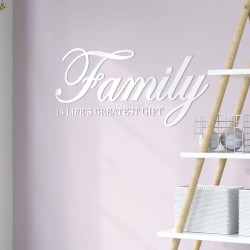 Napisy ścienne Family is life`s greatest gift