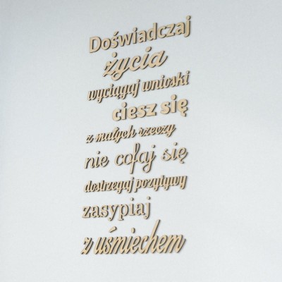 Napisy na ścianę Doświadczaj życia