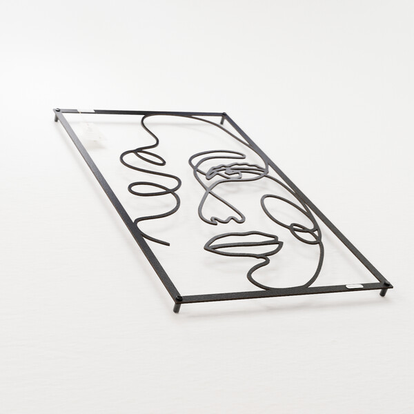 3000986 pięknie wycięte laserem Panel dekoracyjny kobieta  z czarnej płyty