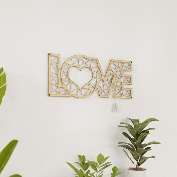 Panel dekoracyjny napis love 3001137 ze sklejki brzozowej