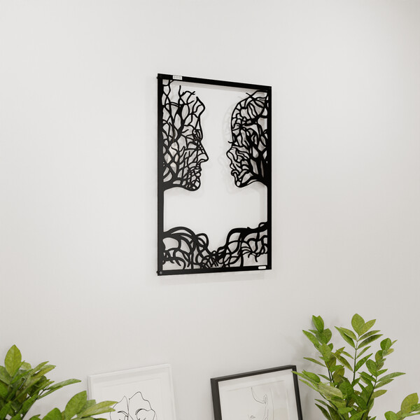 3001164 pięknie wycięte laserem Panel dekoracyjny dwie głowy  na białej ścianie z czarnej płyty