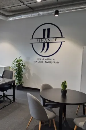 Duże logo finanse granatowa plexi